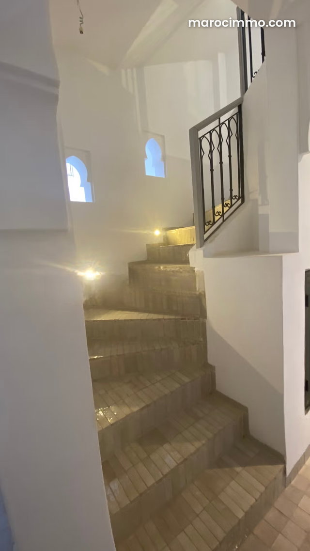 Riad neuf de 150 m² alliant charme marocain et design moderne avec piscine et vue panoramique — 3