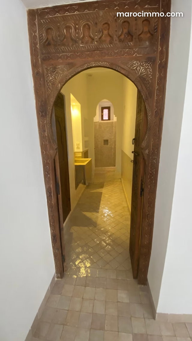 Riad neuf de 150 m² alliant charme marocain et design moderne avec piscine et vue panoramique — 4