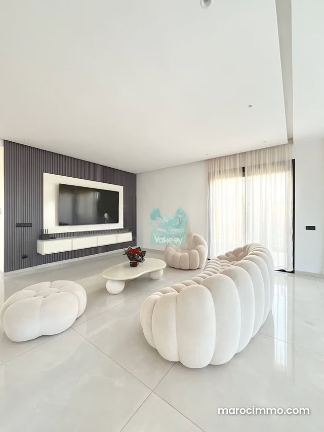 Vente superbe villa meublée — 2