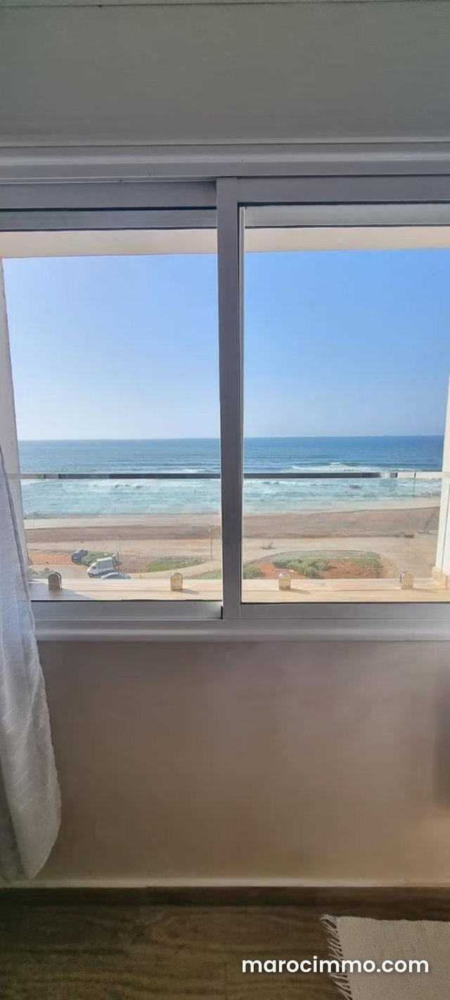 Appartement vue sur mosquée Hassan 2 et vue mer — 4