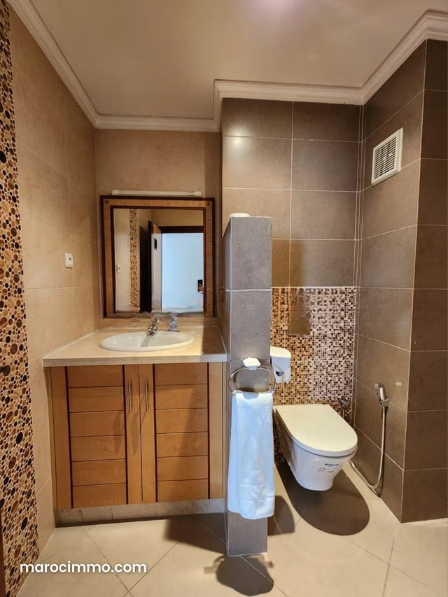 Appartement fonctionnel sur l’Avenue Moukawama — 4