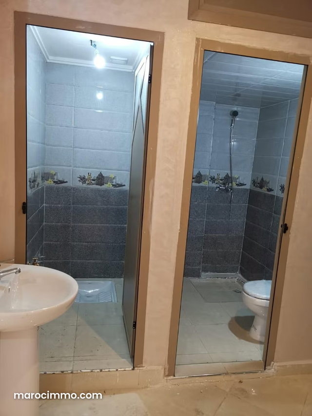 Appartement à vendre à Marjane. Surface totale 96 m². Porte blindée, sécurité — 5