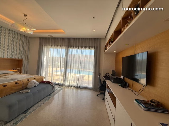 Très belle villa neuve à vendre à souissii — 4