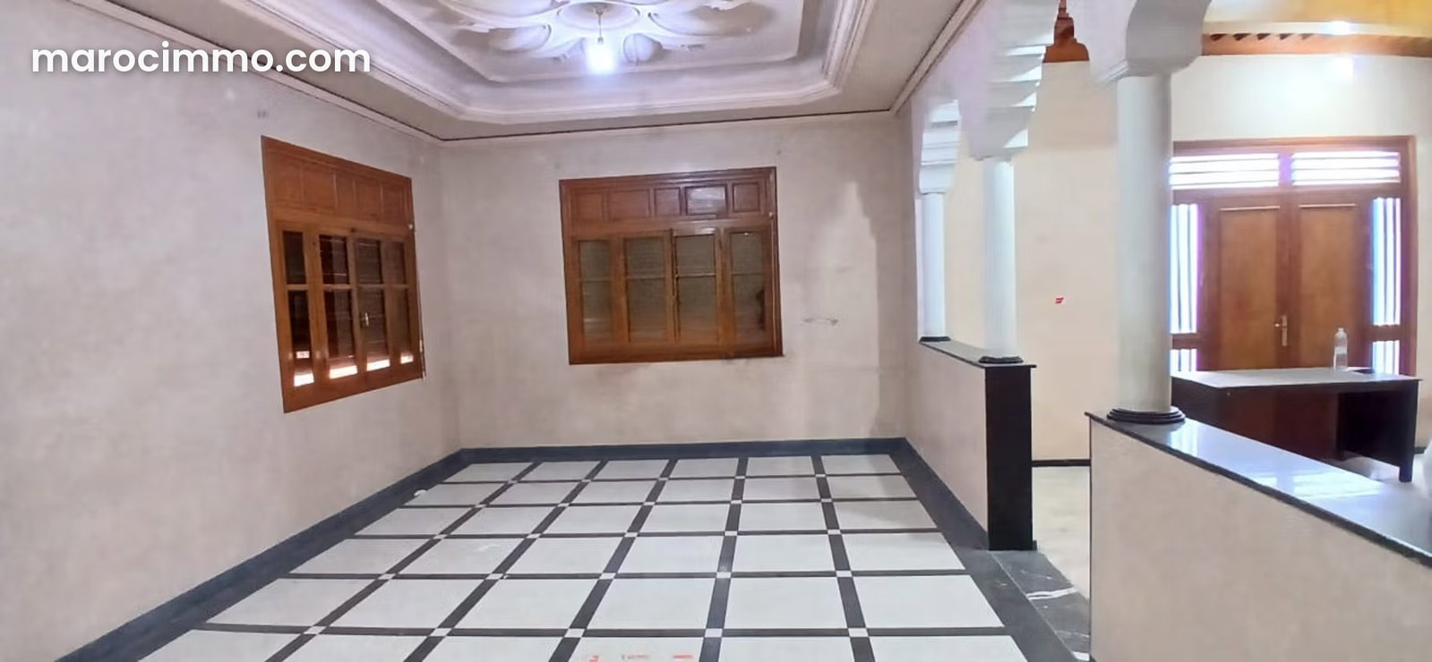 290 sqm Commercial Premises, 1,200 sqm Plot, Route d'Agadir, Marrakech — Marrakesh