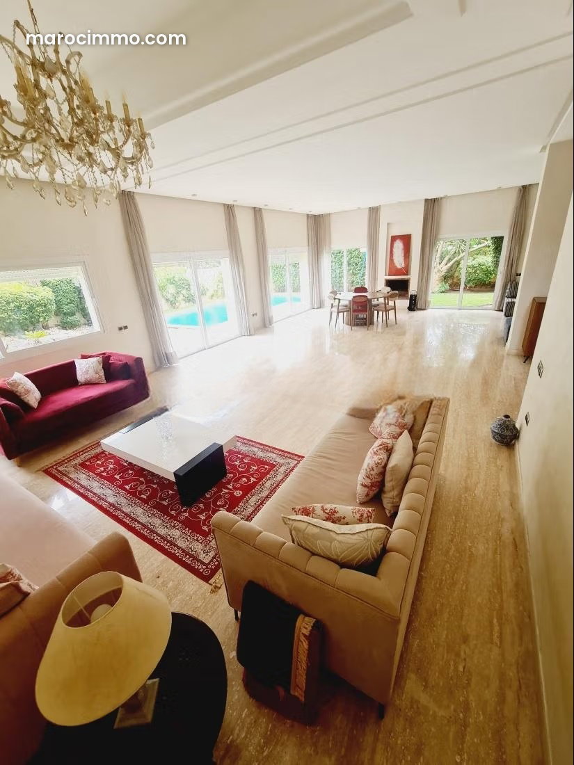 5-Bedroom Villa with Swimming Pool, Bouskoura Centre — Bouskoura