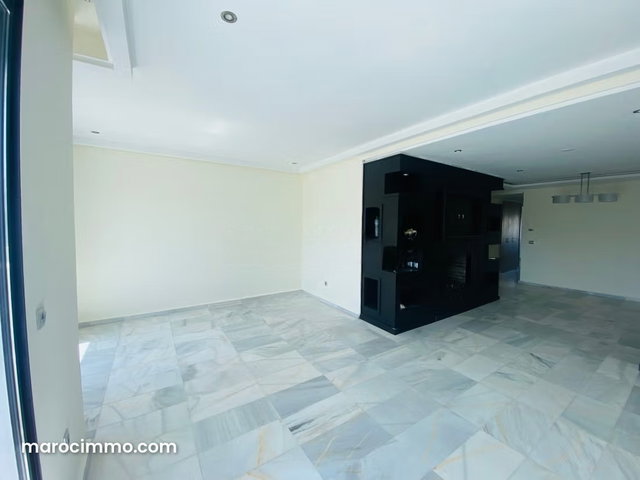 Luxury Apartment for Rent – 148 m² Sunny with Premium Amenities — 3