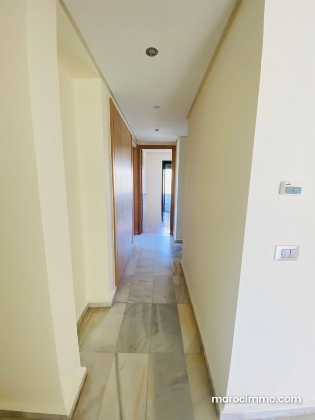 Luxury Apartment for Rent – 148 m² Sunny with Premium Amenities — 5