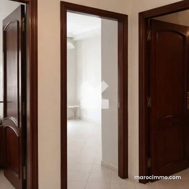 Appartement à Vendre de 178.0 m² à Casablanca, Hopitaux — 3