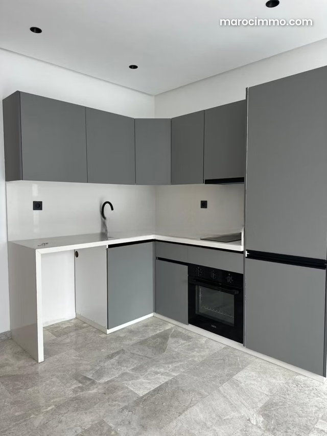 Modern Studio — 5
