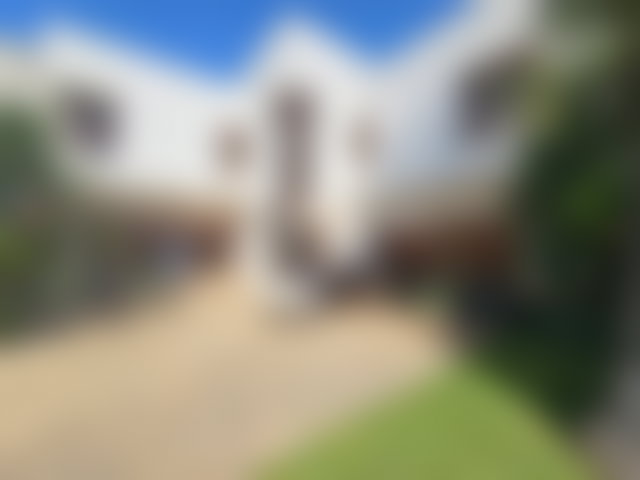 Villa 2100 m² avec 5 chambres, Souissi, Rabat — 2