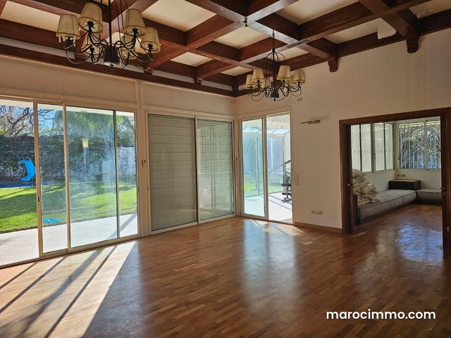 Magnifique villa à souissi — 2