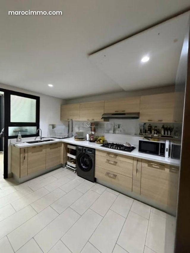 T3 vide 150 m² – 2 chambres – terrasse — 5