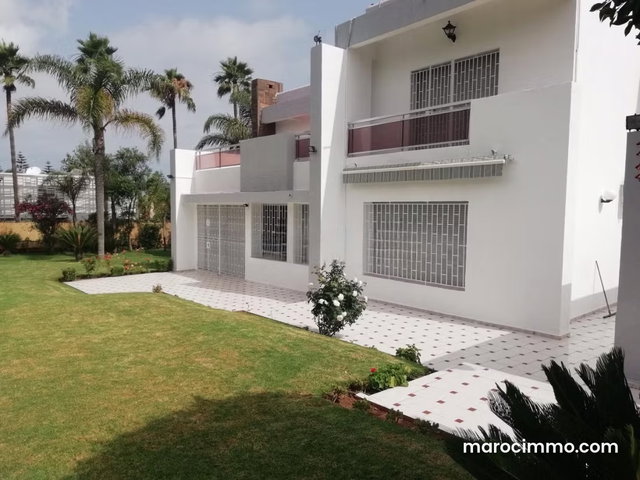 Villa à vendre — 2