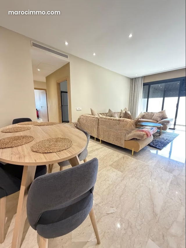 Superbe appartement à louer à Oasis. Surface totale 105 m². Meublé — Casablanca