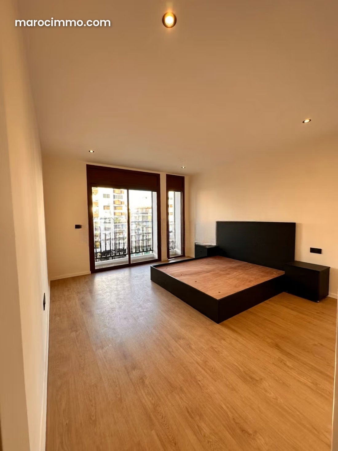 Large 199 sqm apartment for sale in Maarif, Casablanca — Casablanca