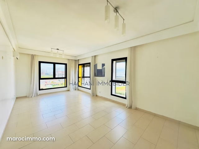 8 500 Dhs 3 chambre à louer à Casablanca Finance City — Casablanca