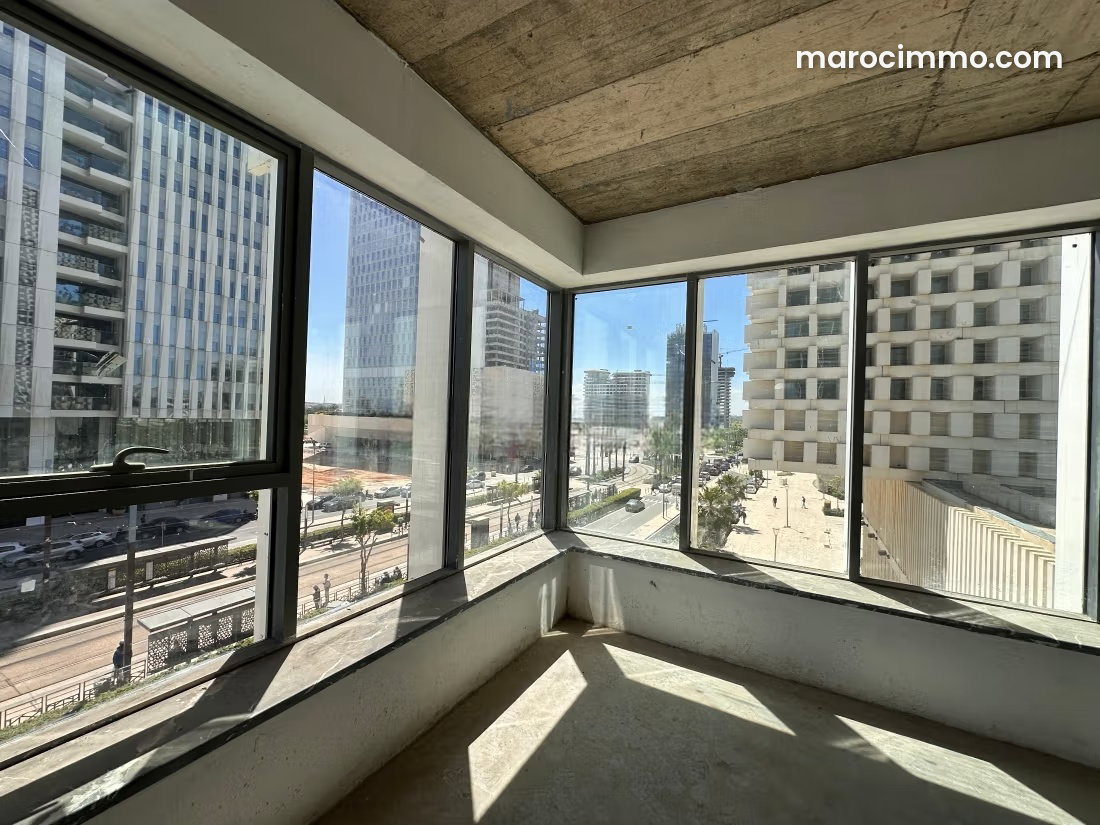 300 m² Office in Casablanca Finance City, Premium Tower, 7th Floor — Casablanca