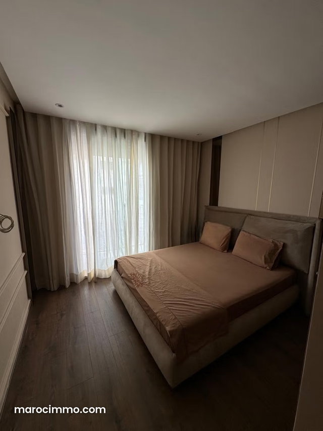 Bel appartement en location à Racine. 1 belle chambre. Bien meublé — 4