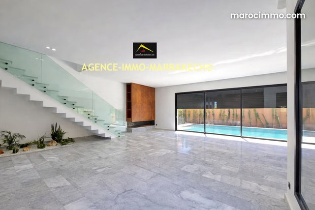 Villa à vendre, 3 Suites, 3 Façades, Piscine — 5