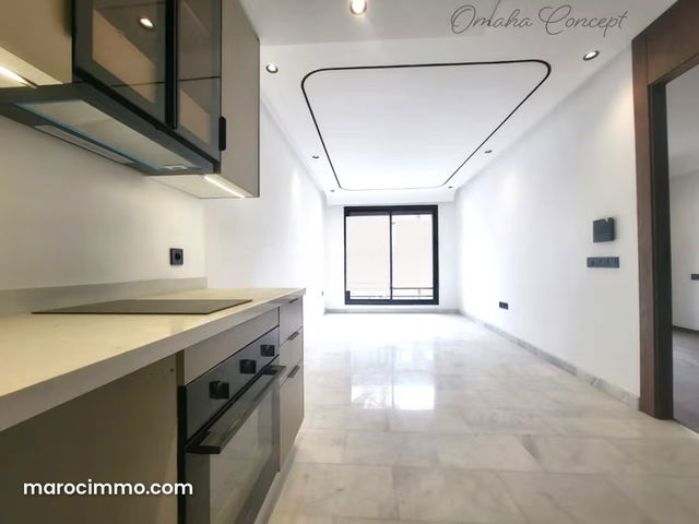 Studio Neuf 45m2 2è étg Balcon façade Palmier — Casablanca