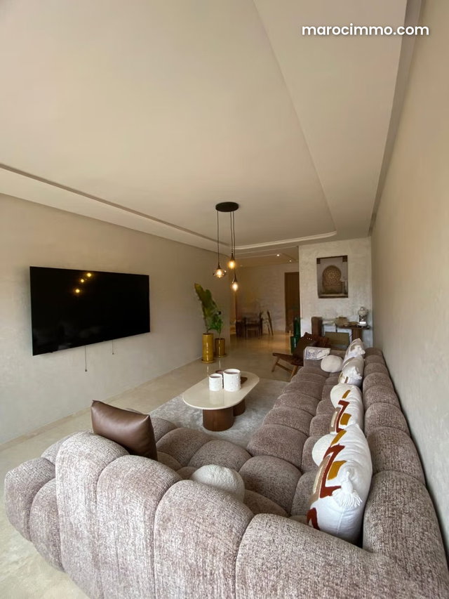 Luxury Apartment for Sale with Pool — 5