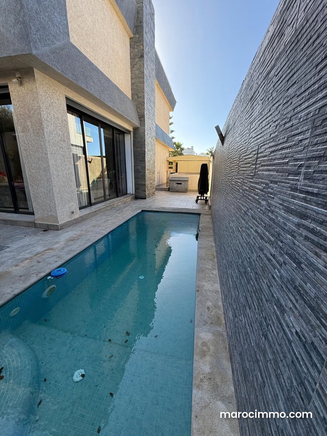 For Sale 4 Bedroom Villa with Basement in Dar Bouazza — 3