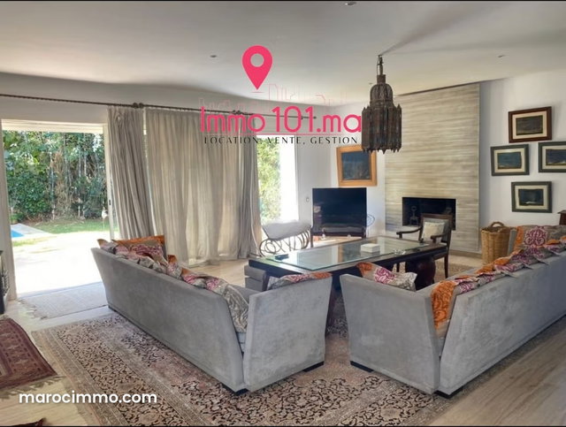 Location villa à El Menzeh — 3
