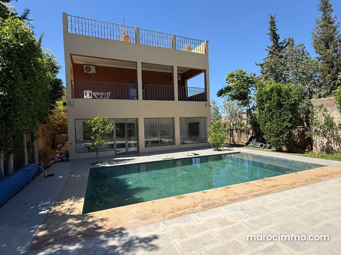 5-Bedroom Villa with Pool, Casablanca Road, Marrakech — Marrakesh