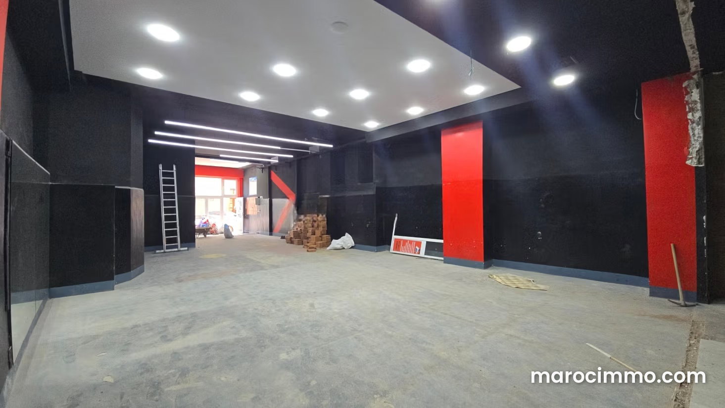 153 m² Commercial Premises for Rent in Les Princesses, Casablanca — Casablanca