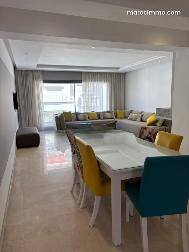 Bel appartement MEUBLÉ à louer TRIANGLE D'OR — 2