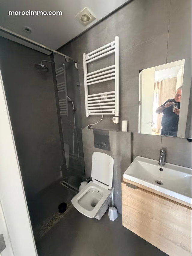 Vend duplexe à racine. Surface totale 100 m² — 5