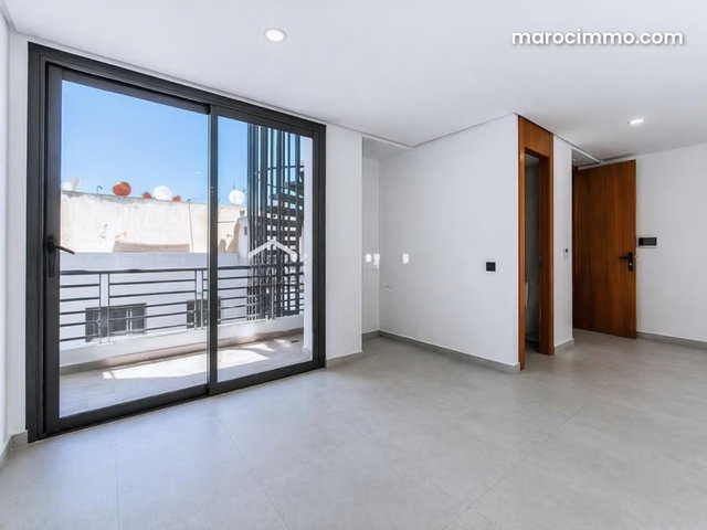 Bureau de 71 m² à Casablanca — 5