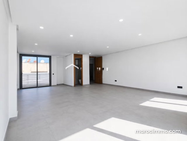 Bureau de 71 m² à Casablanca — 3
