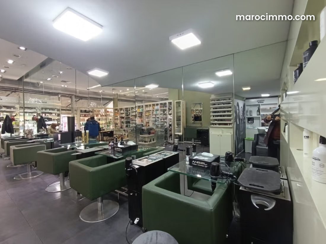 Commercial premises for rent in the Golden Triangle, Casablanca — Casablanca