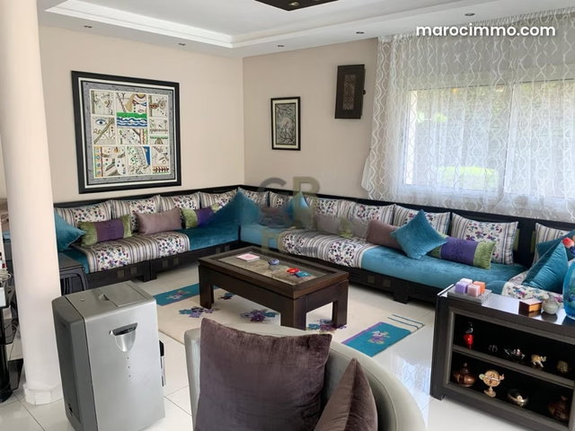 Villa entièrement rénovée avec piscine à Olm Souissi en vente — 4