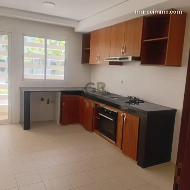 Bel Appartement Avec Terrasse En Vente à Hay Riad Rabat — 4