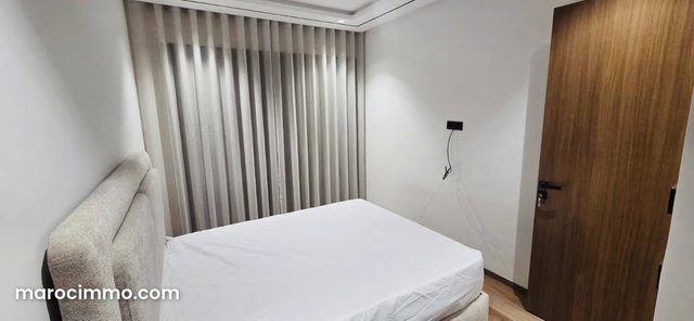 Location: Superbe Studio Meublé de 60m² Résidence Arcadia Loft, Californie — 5