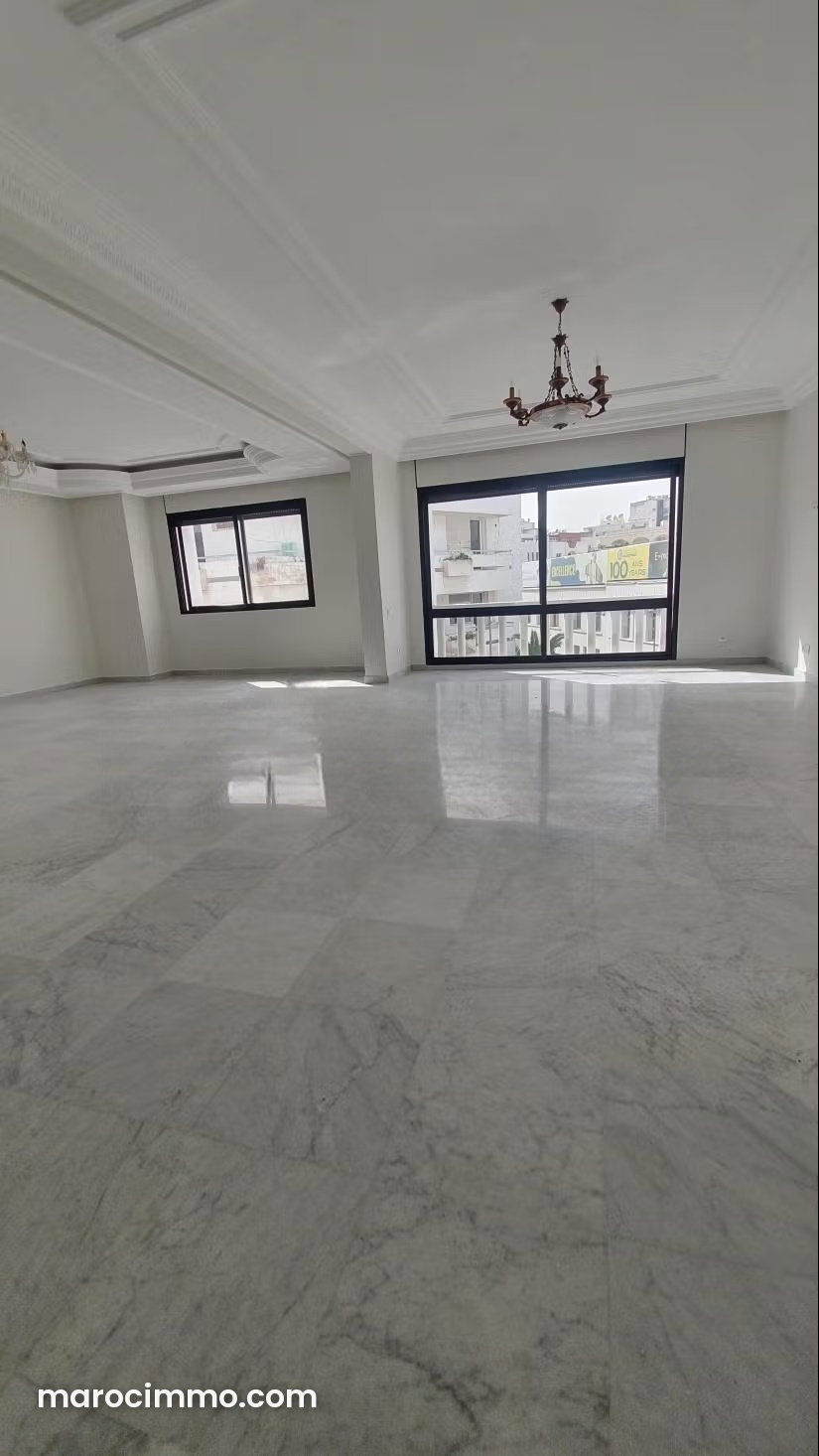 240 m² Apartment, 4 Bedrooms, Gauthier, Casablanca — Casablanca