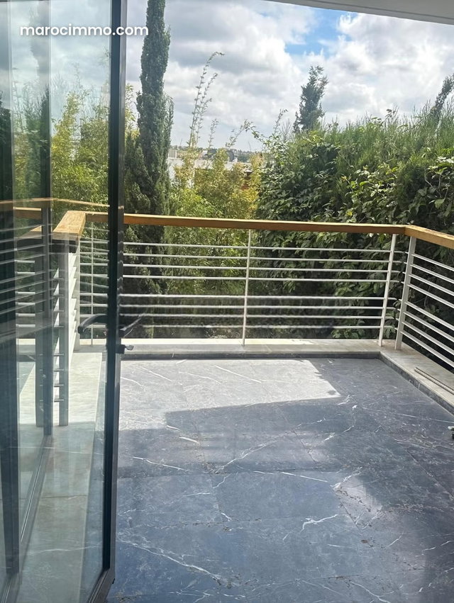 Beautiful Duplex for Rent in Ville Verte — 2
