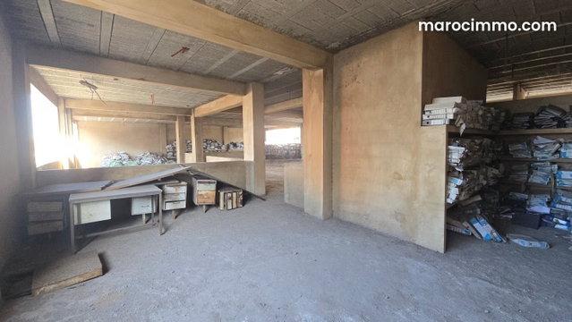 Raw Commercial & Logistics Building for All Activities — 2