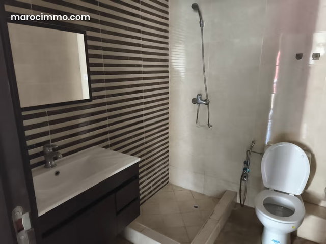 Appartement disponible près d bd abdelmoumen Anwal — 3