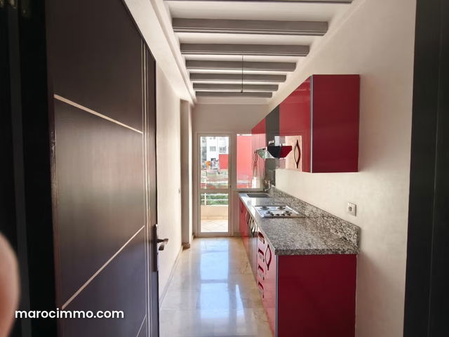 Appartement disponible près d bd abdelmoumen Anwal — Casablanca