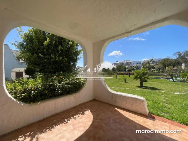 P. V00249 Chalet de 180 m² à Cabo Negro — كابو نيكرو