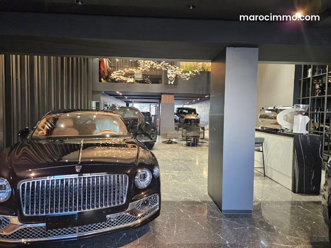 398 m² Commercial Premises on Boulevard Taddart, Oasis, Casablanca — Casablanca