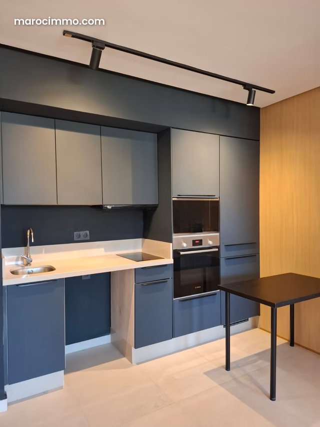 À louer – Superbe appartement meublé neuf avec terrasse à Oasis — 5