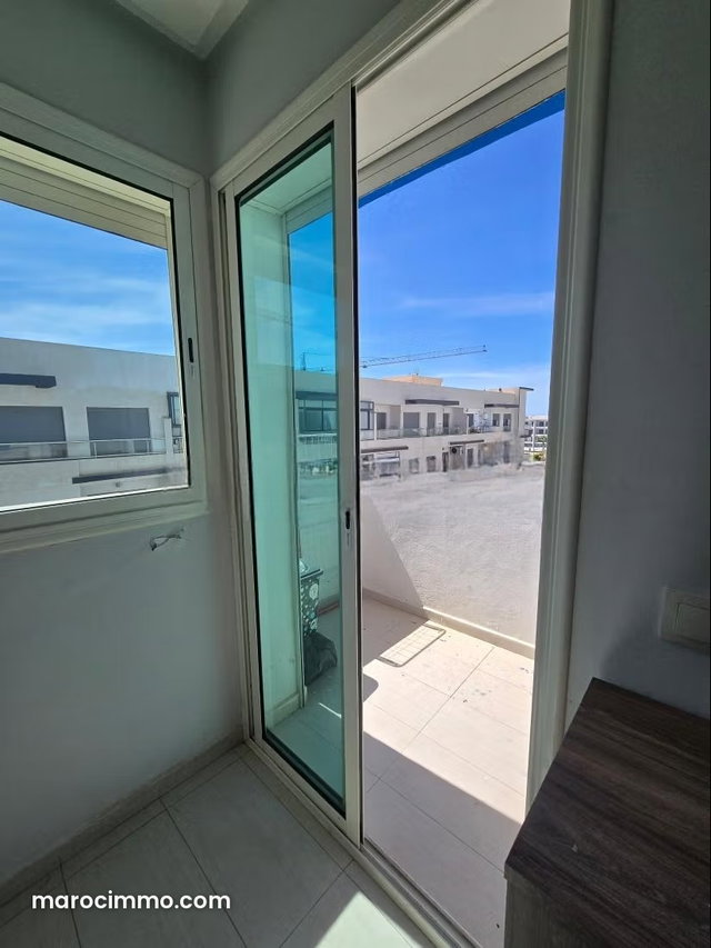 Appartement meublé 2 chambres avec piscine – à 5 min de la plage El Mansouria – location courte et longue durée — 3