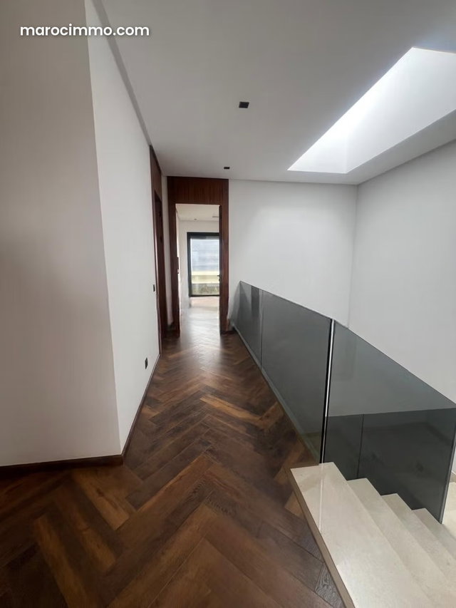 Villa neuve à louer à Bouskoura villa verte — 3