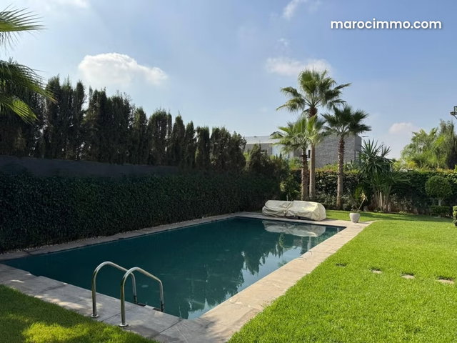 Villa isolé de luxe à vendre à Ville Verte. Surface de 890 m² — 3