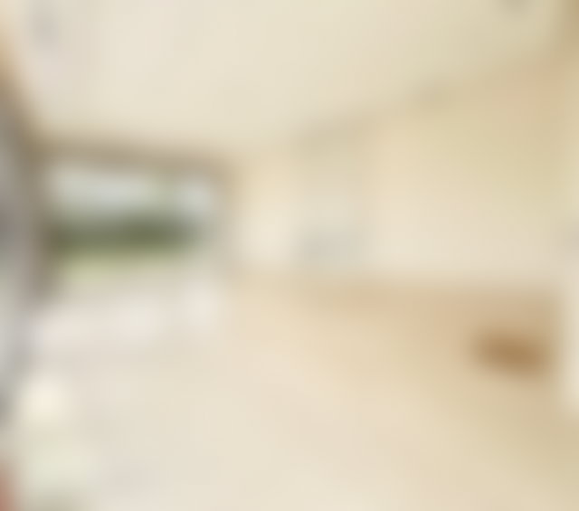 Villa neuve 700 m² avec piscine à Bouskoura centre — 3