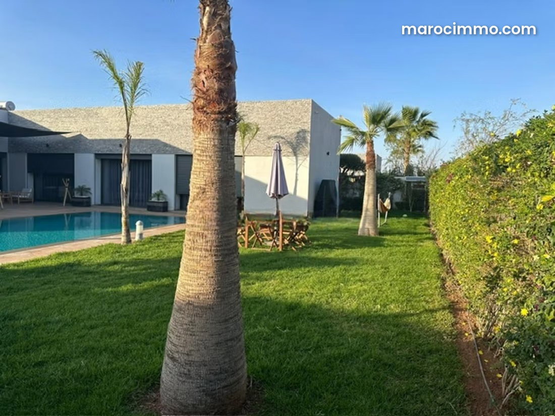 380 sqm villa with pool, Ouarzazate Road, Marrakech — Marrakesh